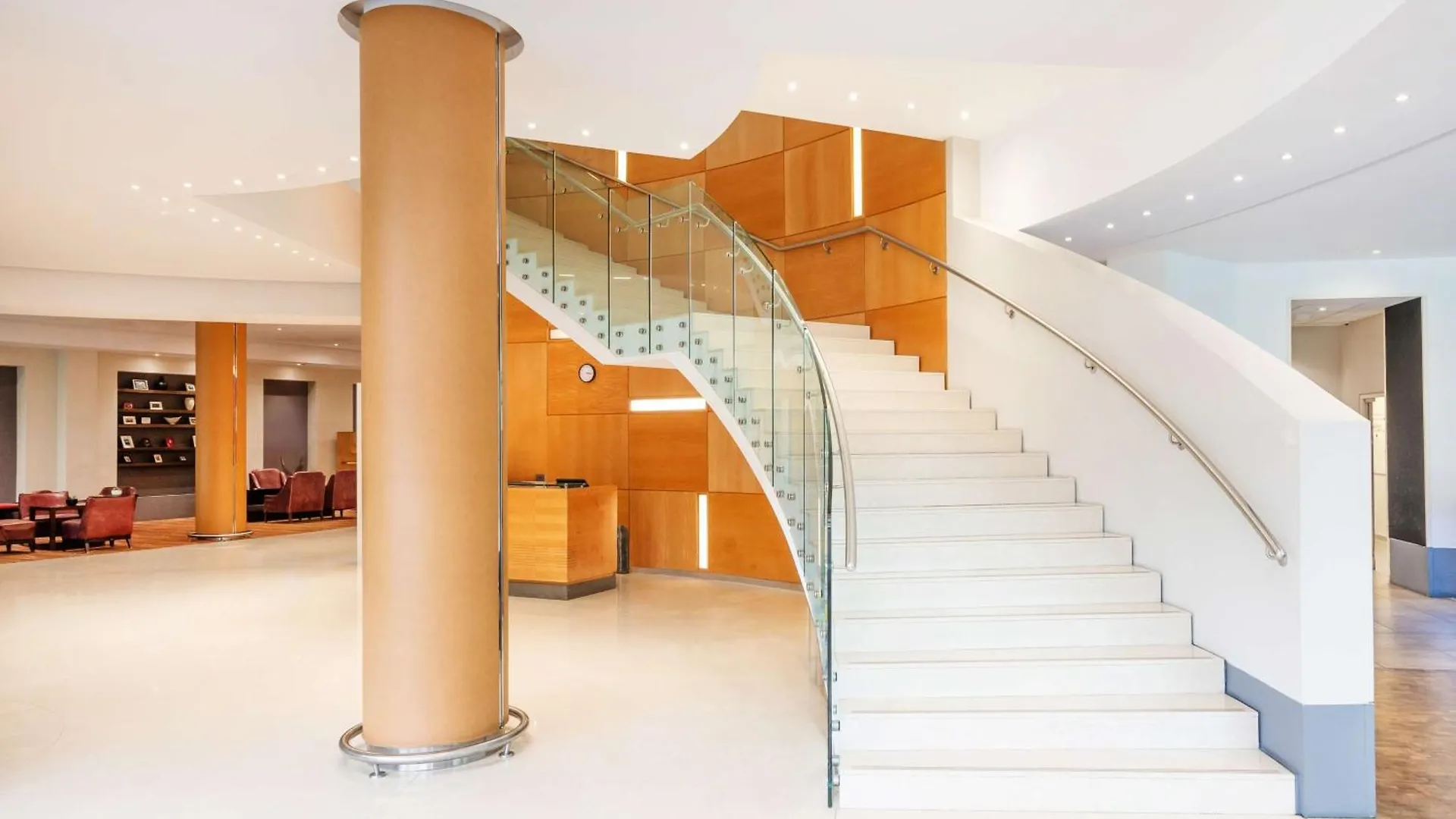 London Twickenham Stadium Hotel, A Member Of Radisson Individuals